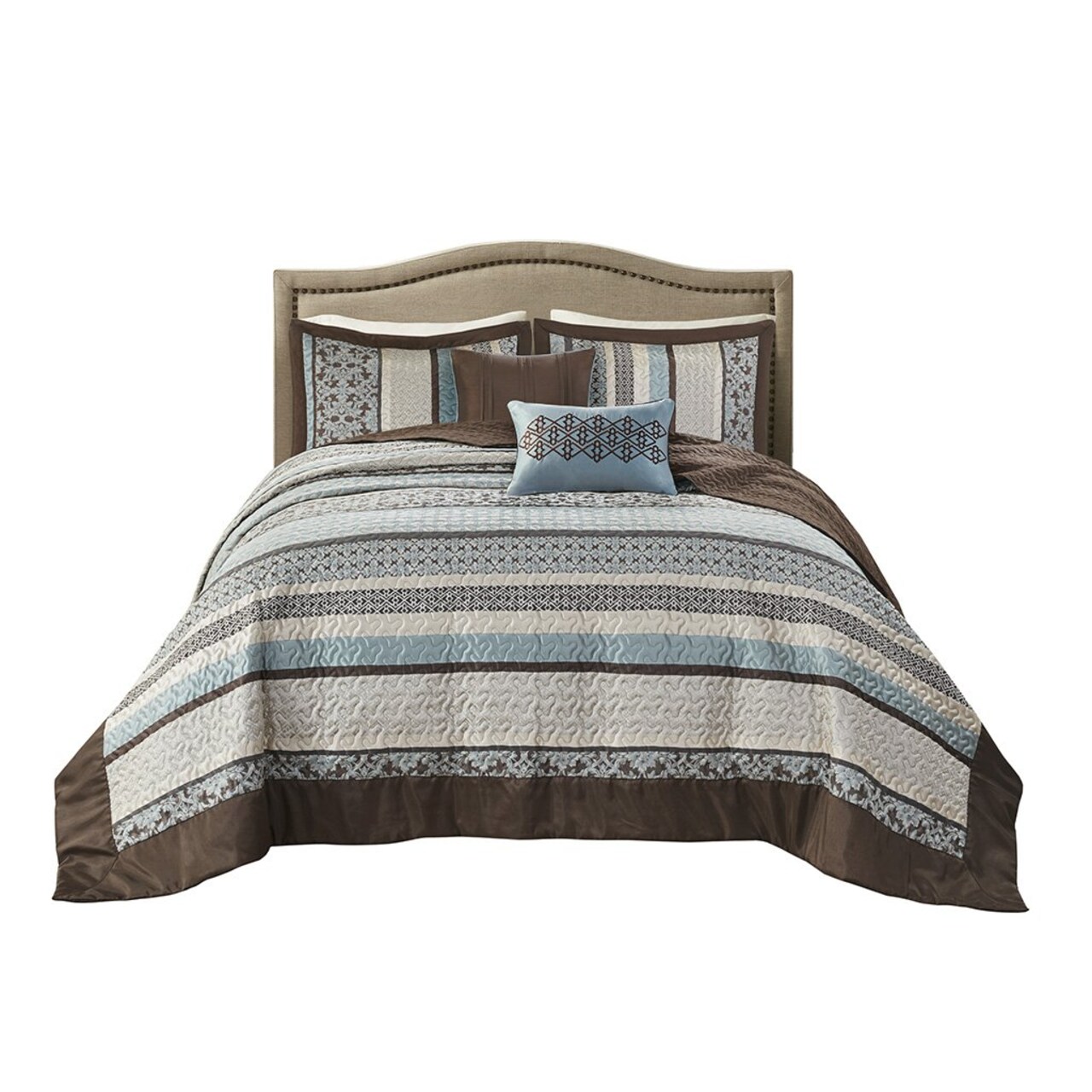 Gracie Mills Irmgard 5-Piece Reversible Jacquard Bedspread Set - Grace-8387